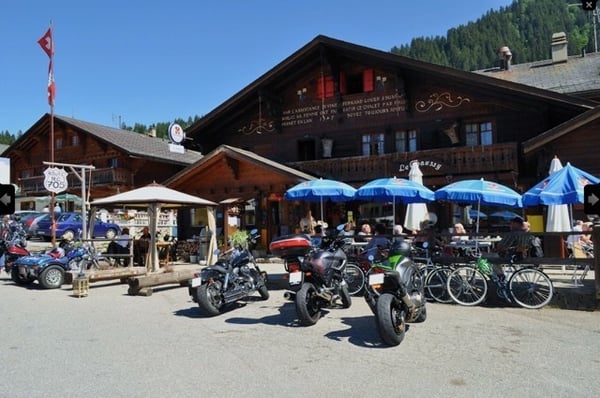 Le fleuron qu'était le restaurant Le Chaussy est à vendre aux Mosses 3