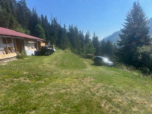 Chalet bergerie au calme à la montagne. Confort rustique. Unique ! 2