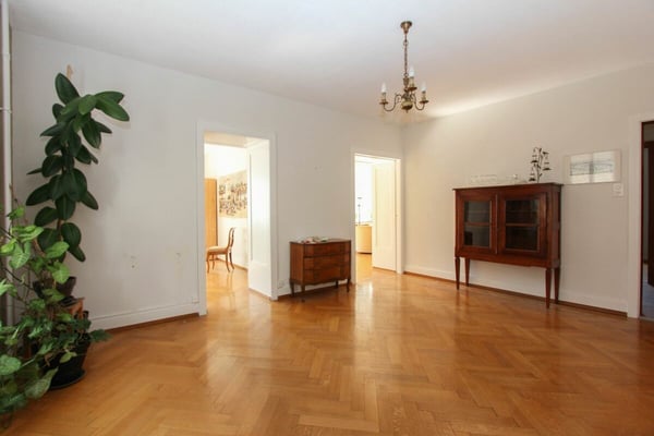 Grand appartement de rendement dans maison de maître avec jardin 3
