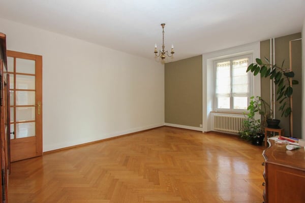 Grand appartement de rendement dans maison de maître avec jardin 4