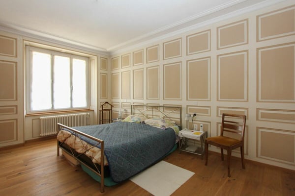 Grand appartement de rendement dans maison de maître avec jardin 9