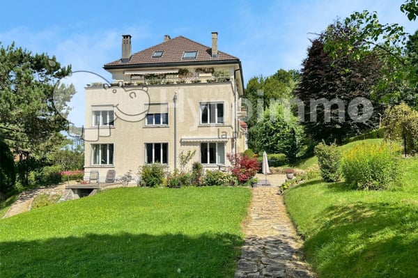 Grand appartement de rendement dans maison de maître avec jardin 1