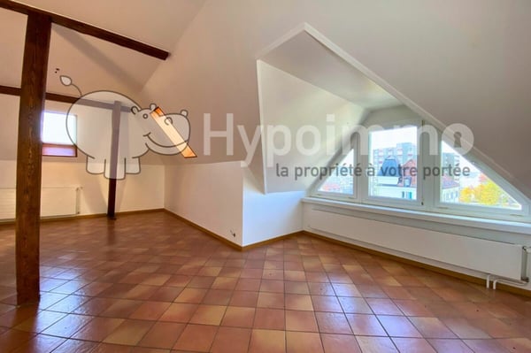 Superbe duplex mansardé de 1.5 pcs offrant 140 m² habitables 1