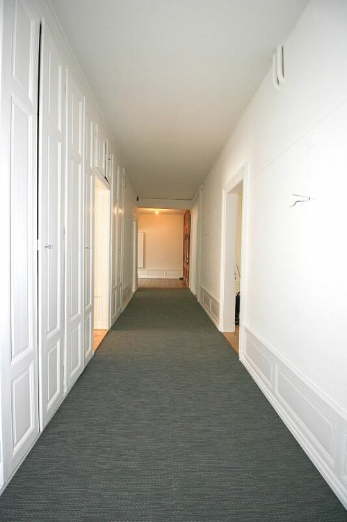 Locaux d'exception de 260 m2 dans immeuble de caractère 11