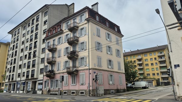 Appartement de 1 pièces bien situé à La Chaux-de-Fonds 7