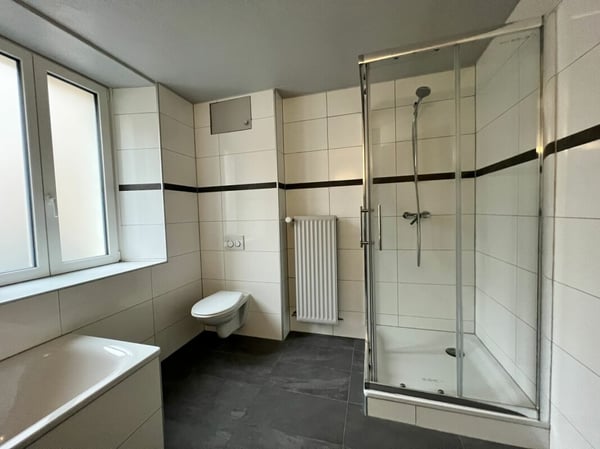 Appartement de 2 pièces rénové avec jardin privatif 9