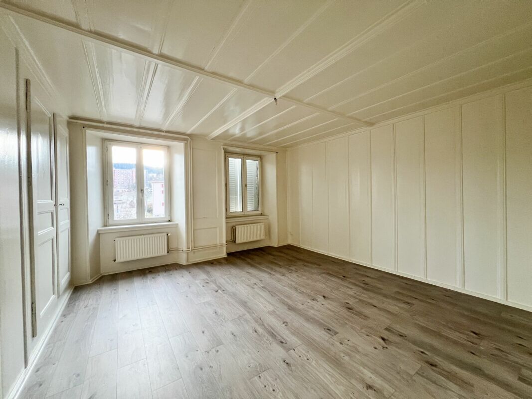 Bel appartement de 5 pièces avec jardin commun