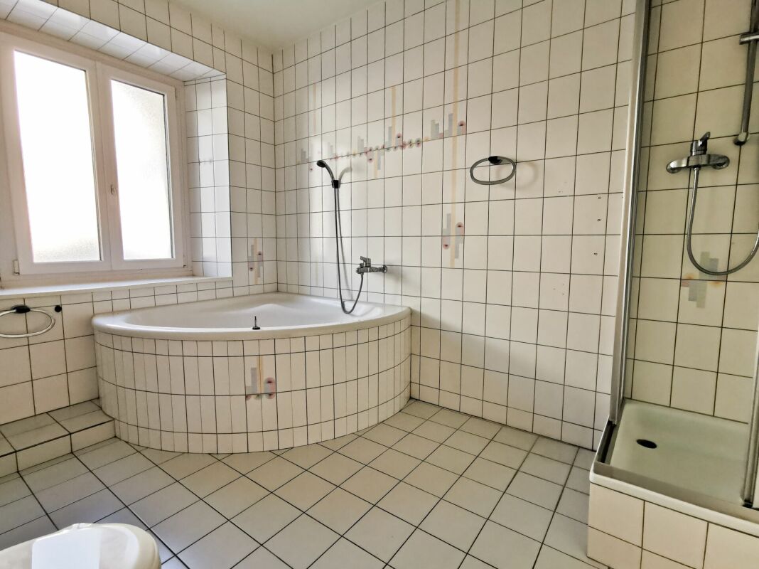Grand appartement de 4.5 pièces avec cheminée
