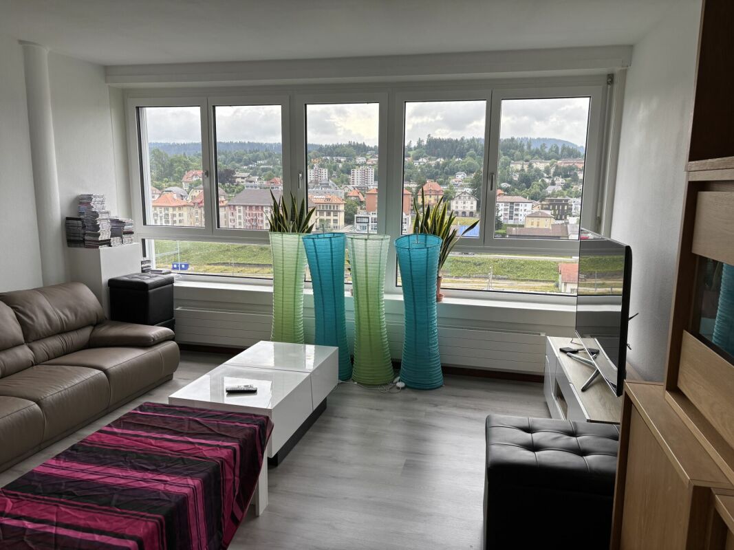 Lumineux et spacieux appartement de 8 pièces