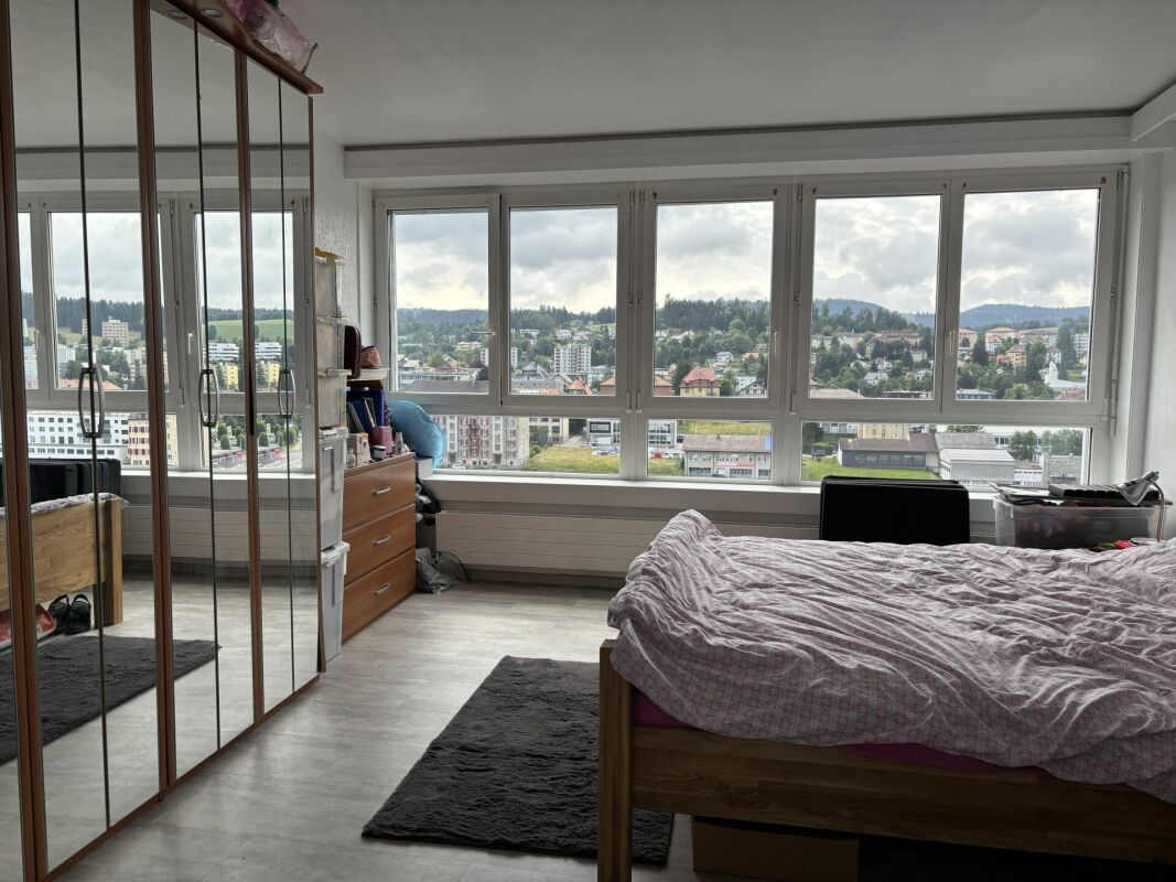 Lumineux et spacieux appartement de 8 pièces
