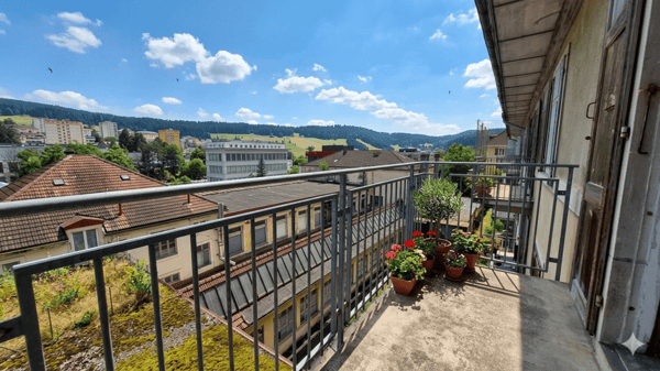 Appartement de 4 pièces avec balcon au Locle 5