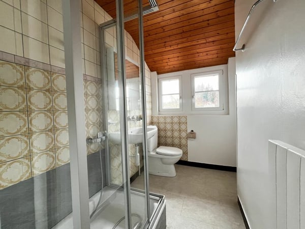 Joli appartement de 3 pièces sur les Monts 12