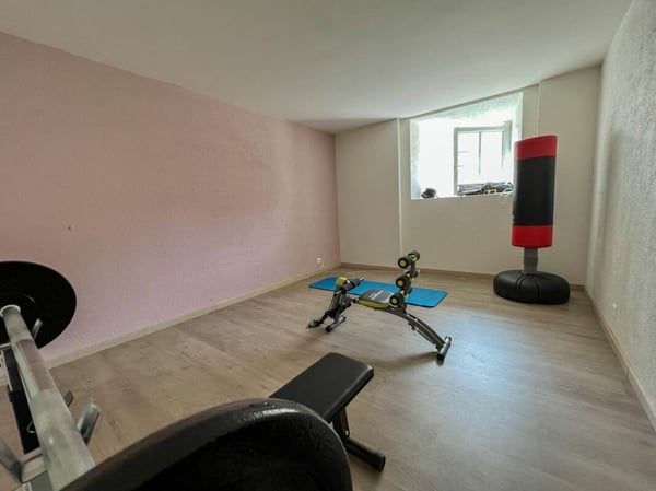 Bel appartement de 4.5 pièces avec jardin privatif 7