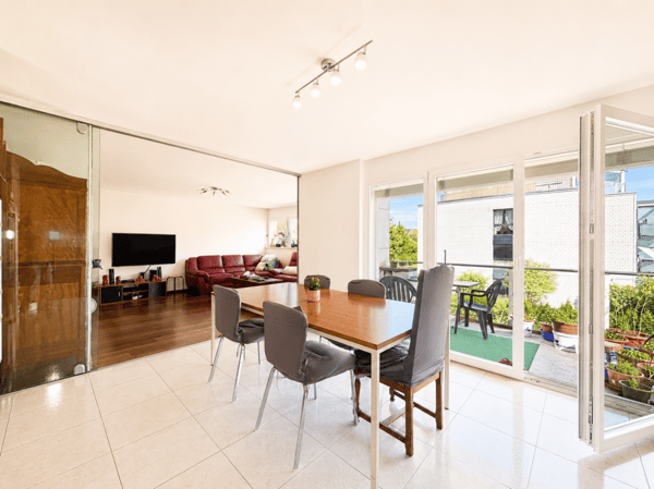 Magnifique appartement de 4,5 pièces avec grand balcon 5