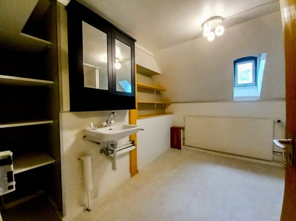 Joli studio situé au Quartier Neuf 4
