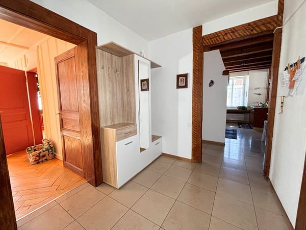 Superbe appartement en duplex de 7.5 pièces 3
