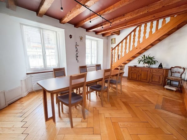 Superbe appartement en duplex de 7.5 pièces 2