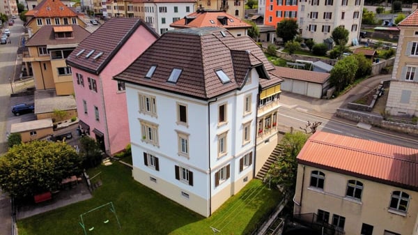 Immeuble remarquable avec vue sur le Doubs 3