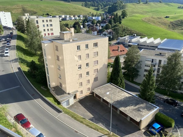 Joli logement de 1.5 pièces au 3ème avec ascenseur 7