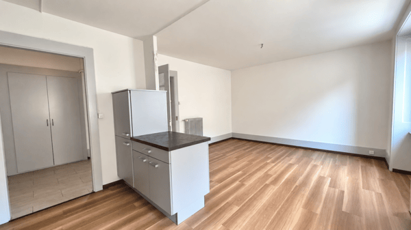 Charmant appartement de 3 pièces au rez supérieur avec fibre optique 3