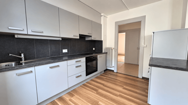 Charmant appartement de 3 pièces au rez supérieur avec fibre optique 2