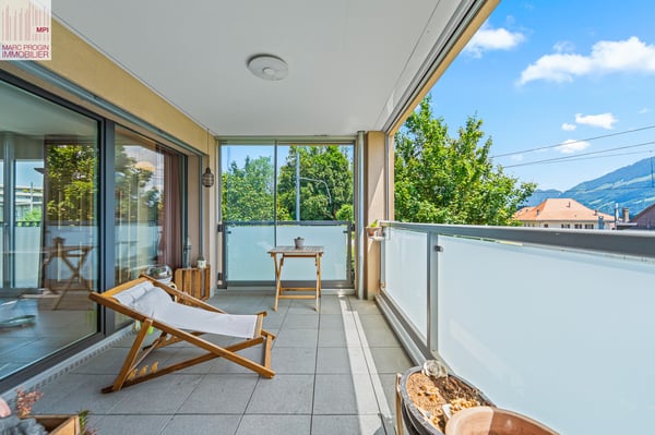 Magnifique appartement de 4.5 pièces au 1er étage 2 places de parc 11