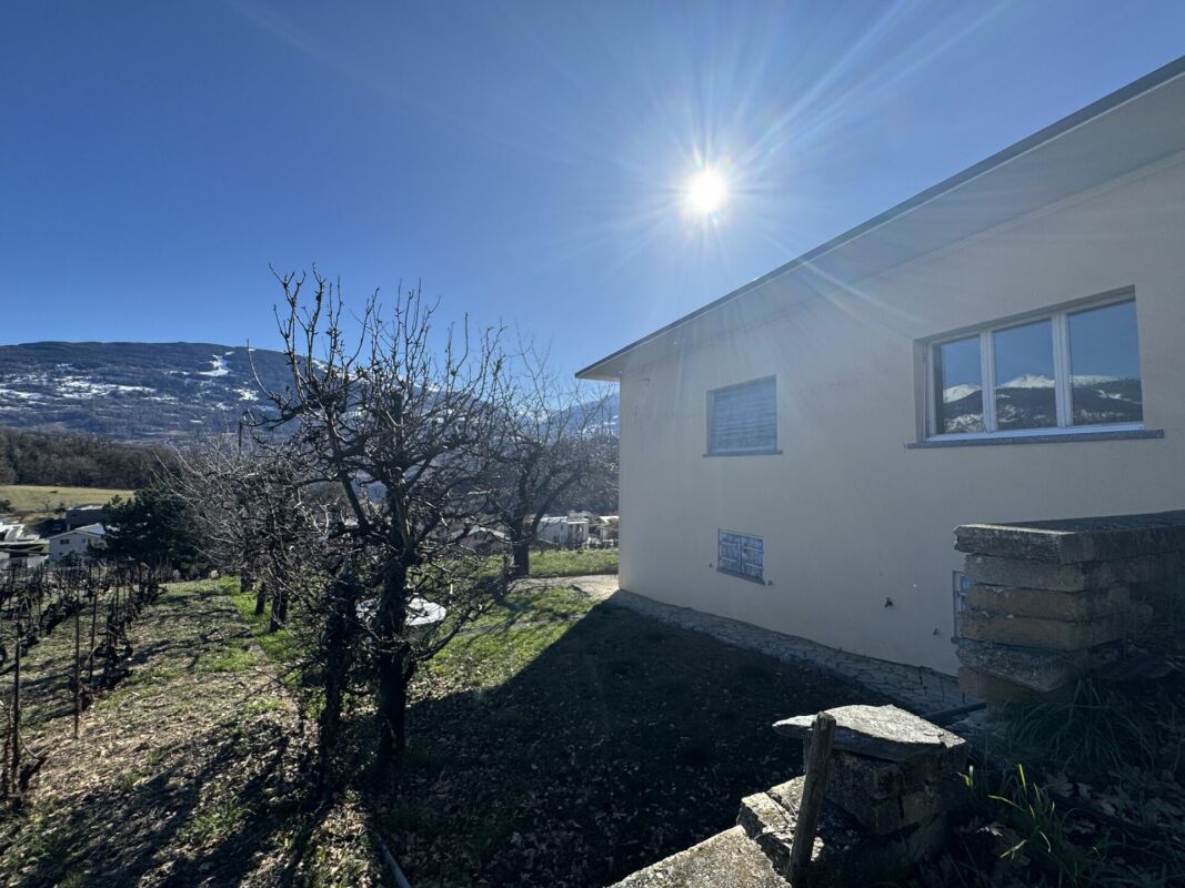 Villa Diolly