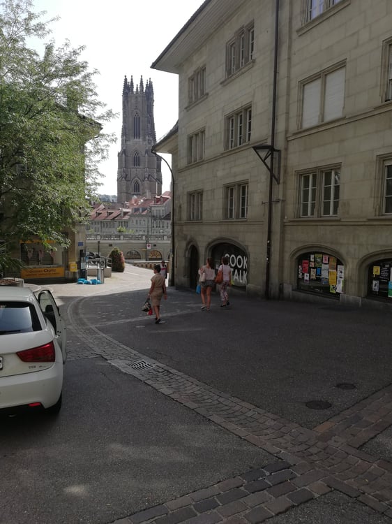 Joli appartement avec vue sur la cathédrale 2