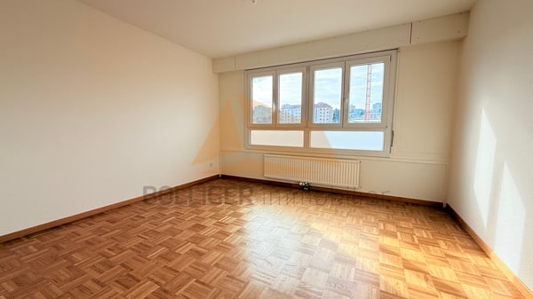 A VENDRE APPARTEMENT RÉNOVÉ DE 1.5 PIÈCES AVEC LOGGIA ET ANNEXES 7