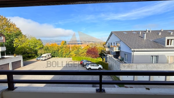 A VENDRE APPARTEMENT 1.5 PIÈCES DE 138 M2 AVEC GARAGE DOUBLE 8