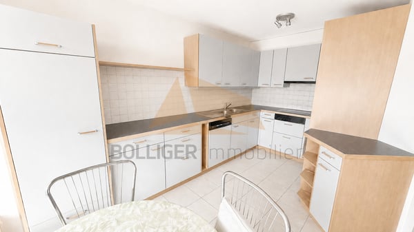 A VENDRE APPARTEMENT de 4 PIÈCES 111 M2 AVEC PLACE DE PARC EXTÉRIEURE 6