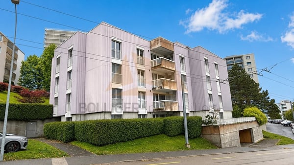 A VENDRE APPARTEMENT 3.5 PIÈCES AVEC GARAGE BOX 2