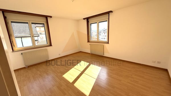 A VENDRE Appartement 3.5 pcs en PPE avec balcon 10