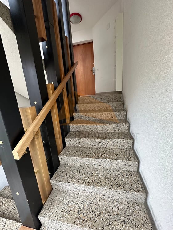 A VENDRE Appartement 3.5 pcs en PPE avec balcon 4