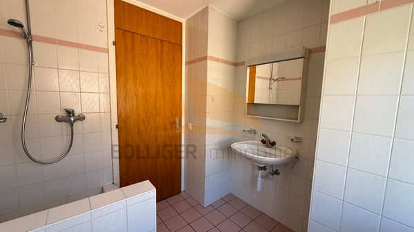 A VENDRE Appartement 3.5 pcs en PPE avec balcon 8