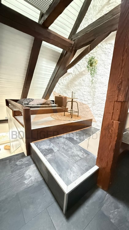 A VENDRE APPARTEMENT DE CARACTÈRE DE 3.5 PIÈCES ET COMBLES AMÉNAGÉS 2