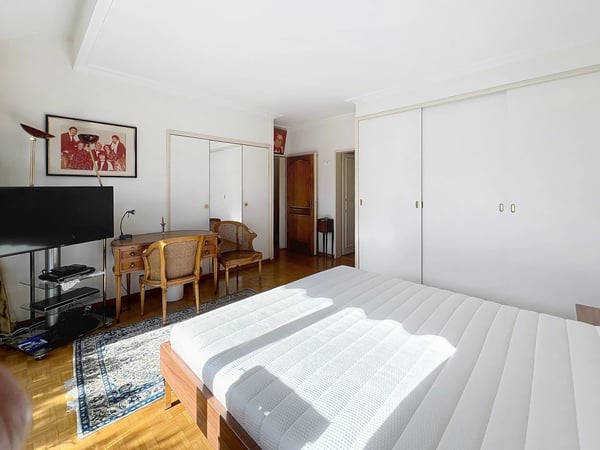 Superbe attique au sein d'une résidence de prestige ? Champel 11