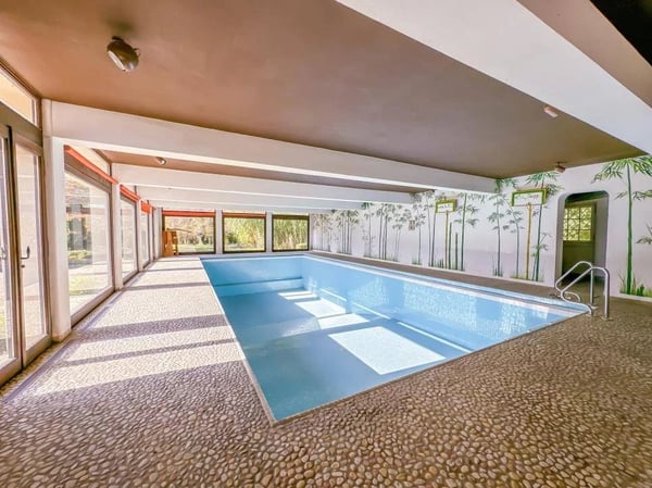 Magnifique propriété située dans un havre de verdure à proximité de Lausanne ! 11
