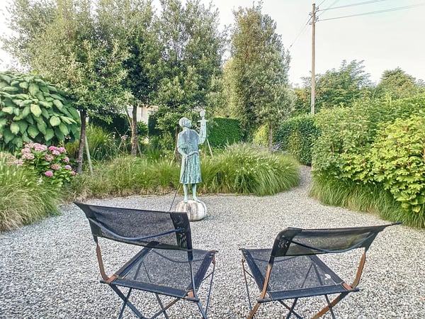 Vue lac et élégance intemporelle 1