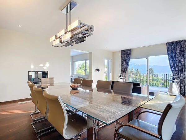 Vue lac et élégance intemporelle 3