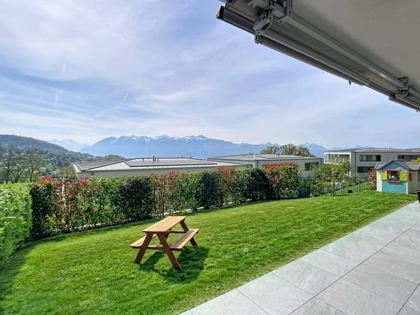 4,5p ensoleillé avec jardin et vue 11
