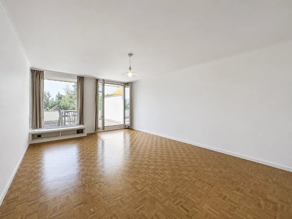 Mousquines : Coup de coeur pour cet appartement avec terrasse de 22m2 plein sud. 2