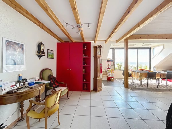 Appartement avec vue panoramique sur le lac et les alpes 4