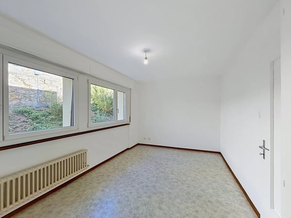 Lumineux 3.5 pièces avec balcon et vue à Neuchâtel 6