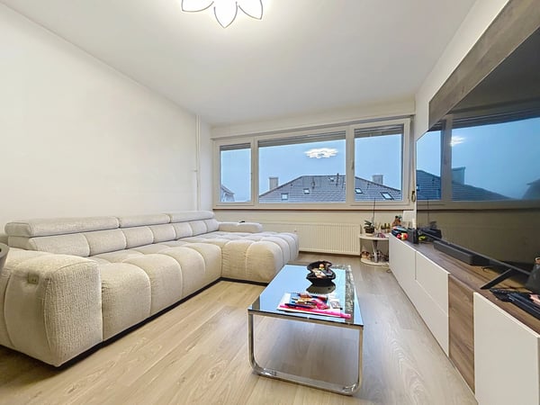 4.5 pièces à deux pas de la gare de Neuchâtel 1