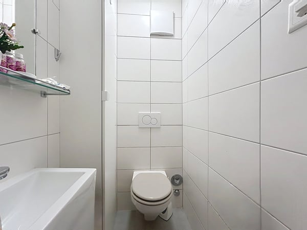 4.5 pièces à deux pas de la gare de Neuchâtel 9