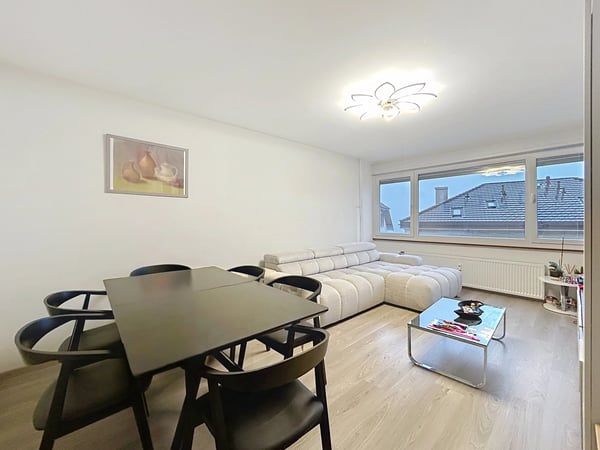 4.5 pièces à deux pas de la gare de Neuchâtel 3