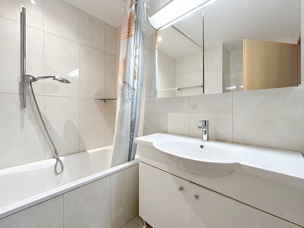 4.5 pièces avec jardin et entrée indépendante 9