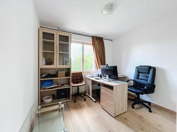 Maison avec fort potentiel à rénover 10