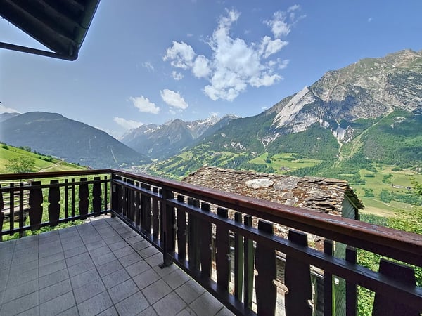 Charmante maison villageoise et sa grange traditionnelle ! 7